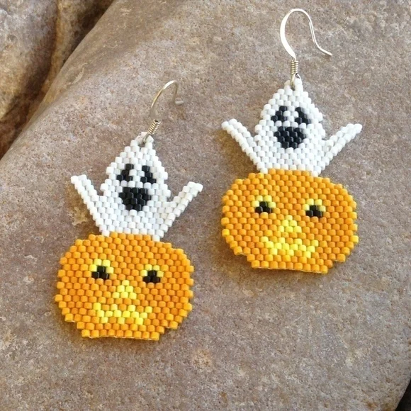 GHOST and Pumpkin Beaded Earrings, New, Handmade by Me - Picture 3 of 3